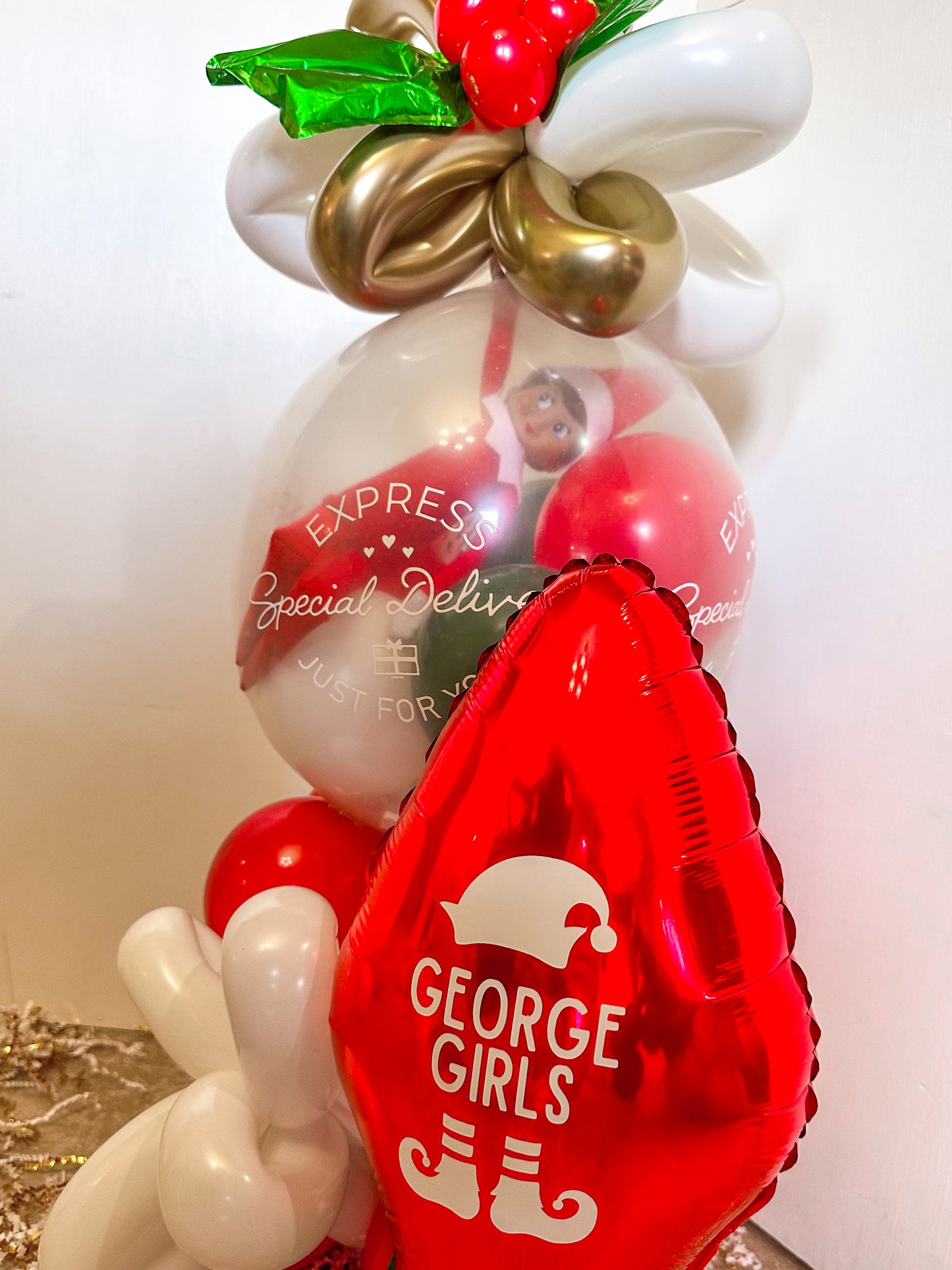 Elf Arrival Balloon Bouquet - Traditional Christmas