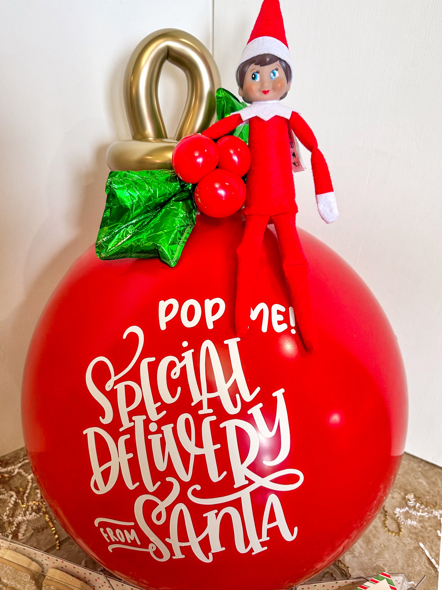 Jumbo Christmas Ornament Elf Arrival Balloon